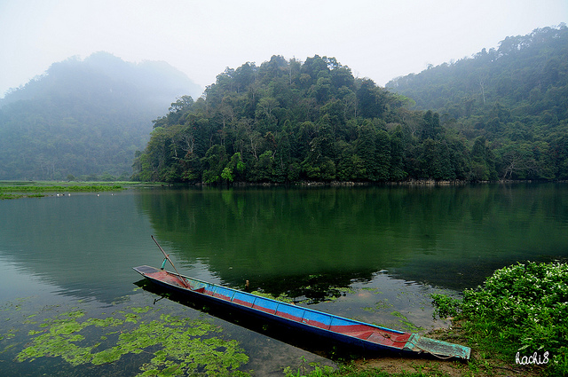 HANOI - HALONG - SAPA - BABE LAKE TOUR 8 DAYS 7 NIGHTS